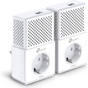 Комплект адаптеров TP-LINK POWERLINE AV1000 TL-PA7010P KIT со встроенной розеткой Комплект адаптеров TP-LINK POWERLINE AV1000 TL-PA7010P KIT со встроенной розеткой